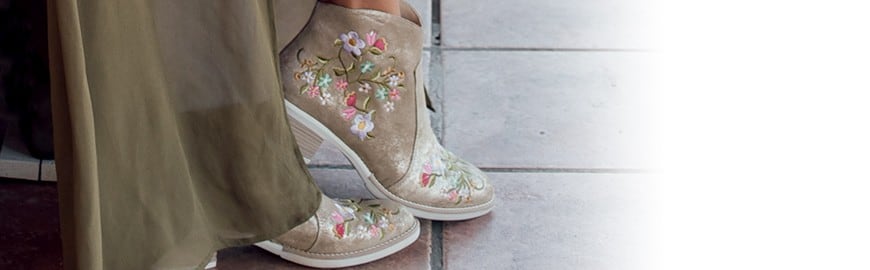  Summer boots, how we like them!